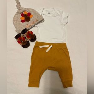 0-3 month First Thanksgiving outfit. Never been worn!